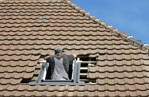 Pose de velux à Ferrières